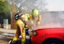 Nö: Gleichzeitiger Pkw-Brand & Brandmeldealarm