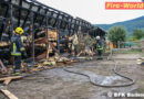 Nö: In Vollbrand stehendes Reitgestüt forderte den Einsatzkräften alles ab