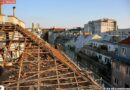 W: Explosion deckt Dach eines Wohnhauses ab