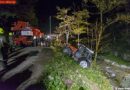 Oö: Traktorgespann mit Kälbern abgestürzt