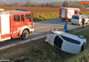 Nö: Pkw-Unfall und Lkw rammte Stromverteiler in Aschbach