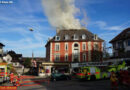 Schweiz: Rauchgasverletzter bei Dachstuhlbrand bei Mehrfamilienhaus