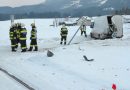Stmk: Mit Transporter kollidierender Zug schleudert Fahrzeug zur Seite