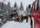 Nö: Lkw-Bergung in Lunz am See / Autobusbergung in Gaming