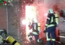 Deutschland: 10 Atemschutztrupps mit fünf Rohren bei schwierigem Brand in Gelsenkirchen eingesetzt