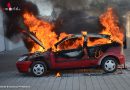 Stmk: Autovollbrand in Gleisdorf