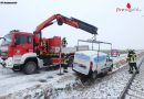 Nö: Pkw-Bergung im Gefahrenbereich der Eisenbahn bei Grafenwörth