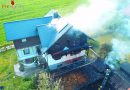 Oö: Brand eines Wohnhauses in Bad Ischl -> Drohneneinsatz und verletzter Feuerwehrmann