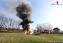 Nö: Vollbrand eines Transporters in Klosterneuburg