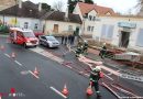 Nö: Sturmschaden durch umgestürztes Baugerüst in Maria Enzersdorf