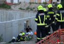 Oö: Stahlstange bohrte sich bei Baustellenbesichtigung durch Fuß eines jungen Burschen