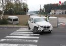 Oö: Aufräumarbeiten durch die Feuerwehr nach Kreuzungscrash in Marchtrenk