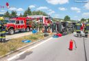 Nö: Schwerer Verkehrsunfall mit drei eingeklemmten Peronen auf der B33