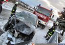 Nö: Pkw prallt gegen einen Gartenzaun -> Hausbesitzer versorgen Lenkerin
