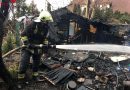 Nö: Wochenendhaus und Pkw neben der B60 in Vollbrand