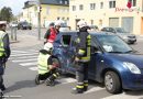 Nö: Kreuzungscrash zwischen Pkw und Lkw in Laxenburg