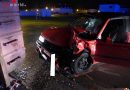 Nö: Fahrzeugbergung nach Zusammenprall mit Containermulde