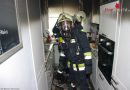 Nö: Brandserie reißt nicht ab! Feuerwehr rettet zwei Katzen bei Küchenbrand