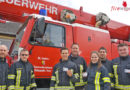 Oö: Erste Frau in der Feuerwehr Steyr mit Kranschein für das schwere Kranfahrzeug
