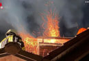 D: Funken-Sprühregen bei Kaminbrand an Wohnhaus