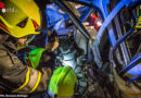 Stmk: Pkw rast auf S 6 auf Lkw → Tachonadel steckte bei 210 km/h → Lenker (29) getötet