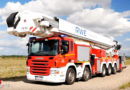 D: 90-Meter-Teleskopmastbühne der Werkfeuerwehr Kraftwerk Neurath