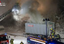 Bayern: Elektroschrott brennt auf Lkw-Container in Bad Reichenhall