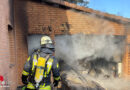 D: Brennender Pkw in Garage in Düren → Flammensprung auf Wohnhausdachstuhl