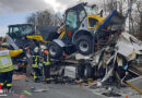 D: Auffahrunfall mit drei Laster (darunter ein Radlader-Transporter) auf der A 3 bei Königswinter