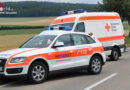 Bayern: Schwerverletzte bei Kreuzungsunfall mit Rettungsfahrzeug in Marktredwitz