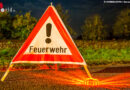 D: Motorradfahrer kracht in Ahlen gegen Löschfahrzeug und schleudert gegen Pkw