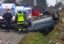Oö: Autoinsassen bei Fahrzeugüberschlag in Buchkirchen leicht verletzt