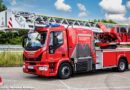 D: Zwei Feuerwehrleute bei Übung in Kiel aus Drehleiterkorb geschleudert und verletzt → Seile des Aus- und Einzugssystems gerissen
