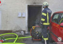 Oö: Alarmstufe II wegen Zimmerbrand in Mehrfamilienhaus in Luftenberg