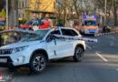 D: Auto wird von Schranke durchbohrt → Fahrerin (61) leicht verletzt