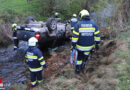 Stmk: Pickup landet am Dach liegend in St. Margarethen im Bach