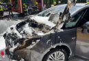 Bgld: Autobrand vor einem Gasthaus in Loretto