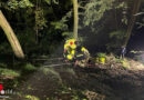 D: Feuerwehr Ratingen rettet nach Handyortung mit großem Aufwand Mann aus schwer zugänglicher Schlucht