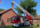 D: NABU und Celler Feuerwehr beringen Störche im Landkreis Celle