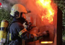 Nö: Spektakulärer Auftakt zum Ausbildungsschwerpunkt „Branddienst“ bei der FF Bad Vöslau