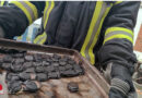 D: „Brennt Backofen“ → Gebäck wird in Celle ein Raub der Flammen