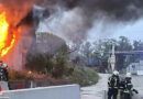 D: Aufenthaltscontainer im Gewerbegebiet von Dinslaken in Vollbrand
