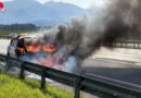 Schweiz: Autobrand auf der A13 bei Oberriet → Stau und Unfälle