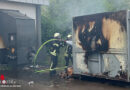 D: Containerbrand führt zu aufwendigem Löscheinsatz in Mülheim an der Ruhr