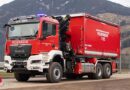 Tirol: 3-Achs-Wechselladerfahrzeug mit Kran und WLC-Logistik für LFV Tirol von Empl aufgebaut