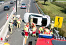 Vbg: Pkw prallt auf A 14 gegen Fahrbahnteiler und überschlägt sich