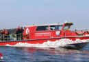 Bayern: Moderne Technik am Chiemsee → Feuerlöschboot nimmt Dienst in Chieming auf