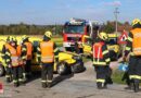 Oö: Kreuzungskollision zwischen Pkw und Postfahrzeug in Fischlham