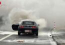 D: Mazda MX 5 in Stade während der Fahrt in Brand geraten