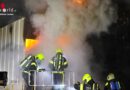 Oö: Brennender Lastwagen auf der A 1 bei Sattledt → drei Feuerwehren im Einsatz